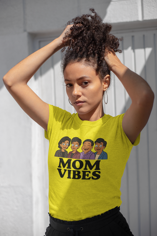Mom Vibes | Tee